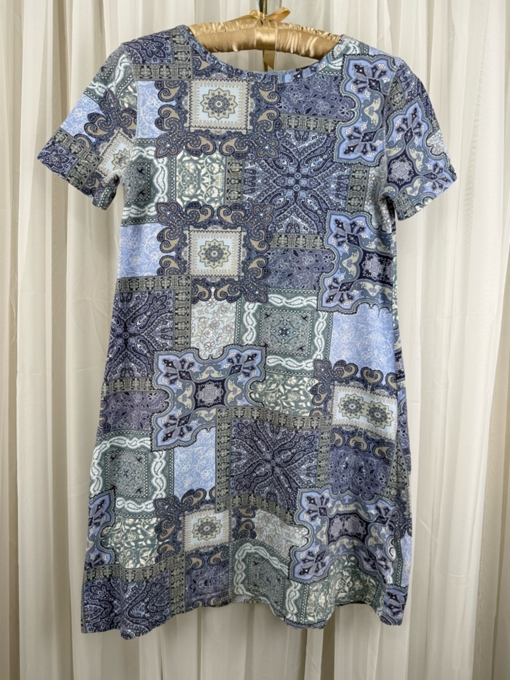 Tyler Boe Dress Medium Blue Patchwork Print Knit Short Sleeve